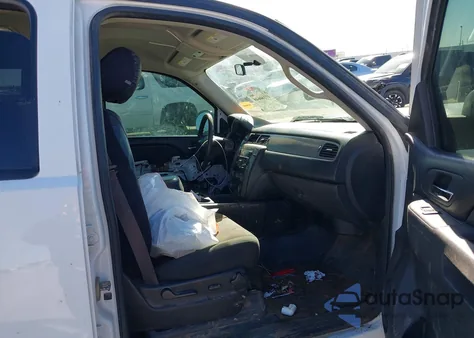 2013 Chevrolet Tahoe Commercial Fleet from USA, damaged, VIN 1GNLC2E03DR262760